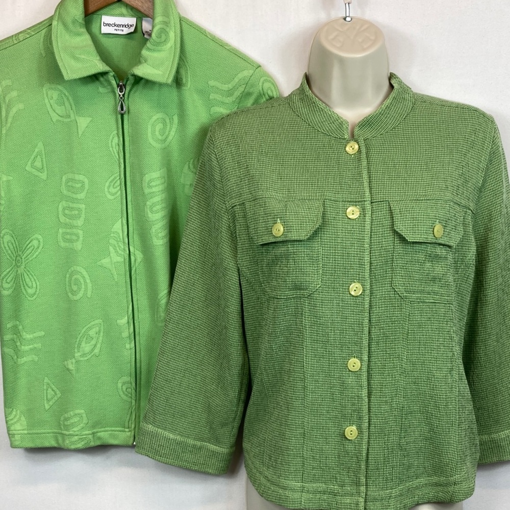 $11 Green Button-Front Top (free zip top/jacket) Sz Small & Petite Sm …disc ship
